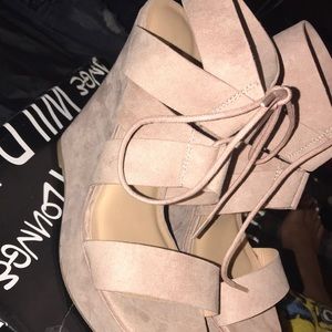 Nude wedges size 9 Never worn!